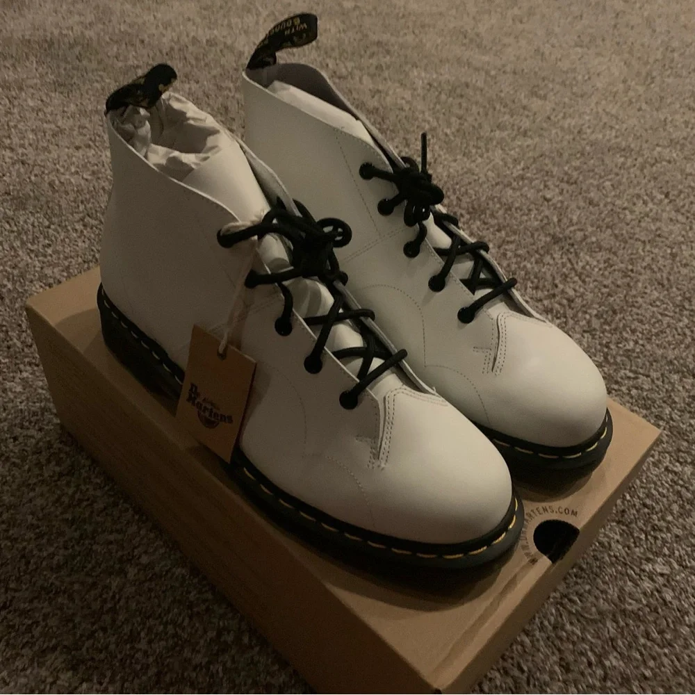 NWT Dr. Martens White Church Smooth Leather Monkey Boots - Picture 2 of 8